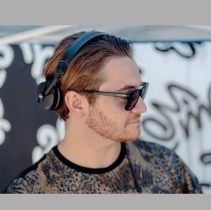 Meet your Posher, Samuel